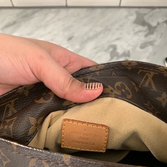 Louis Vuitton Artsy MM Brown Hobo bag - Picture 4 of 8